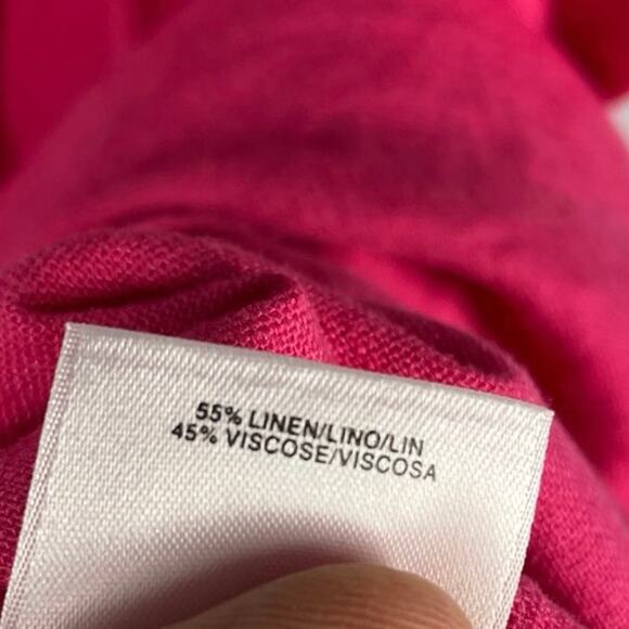 Anne Klein, Size Large, Bright Pink Linen Blend Blouse, Flutter Sleeves, Gold - Picture 5 of 7